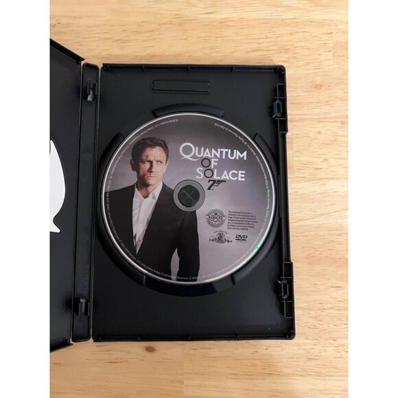 Quantum Of Solace 007 James Bond 2008 DVD Daniel Craig Action Thriller Pre-Owned - Picture 3 of 4